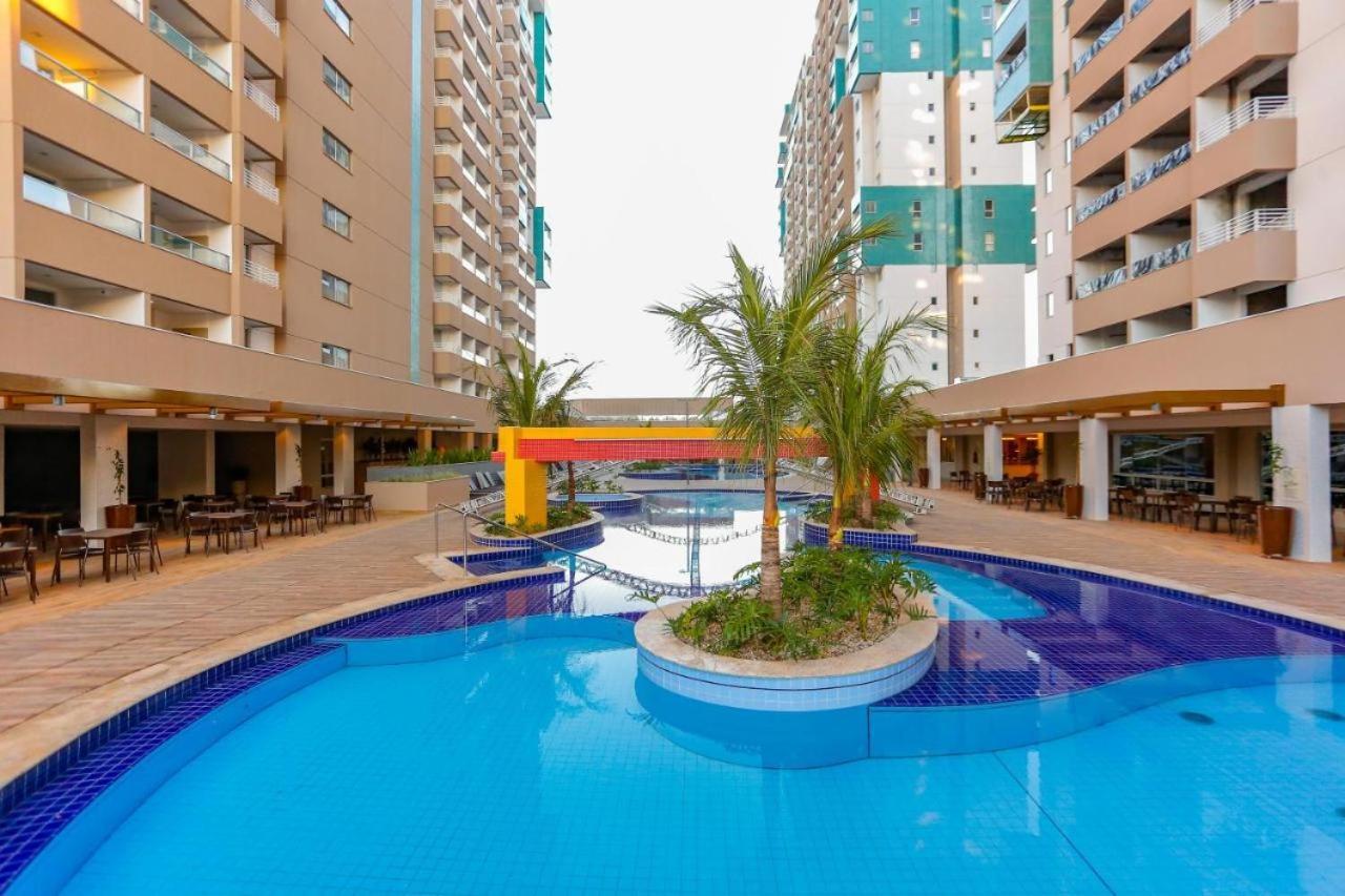 Olimpia Park Resort O Mais Divertido Resort Em Frente Ao Thermas Dos Laranjais - Pague Em Ate 12 Vezes Zewnętrze zdjęcie