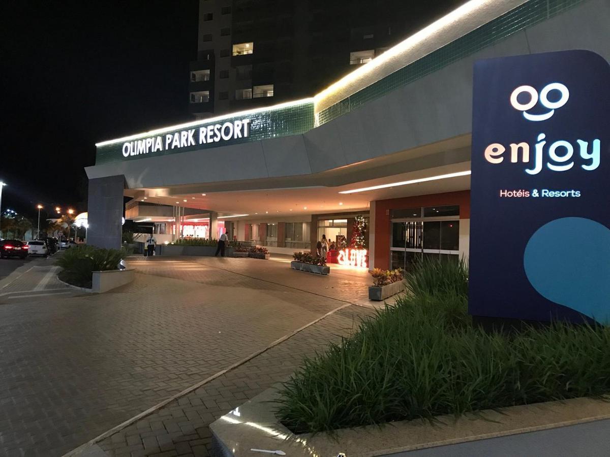 Olimpia Park Resort O Mais Divertido Resort Em Frente Ao Thermas Dos Laranjais - Pague Em Ate 12 Vezes Zewnętrze zdjęcie