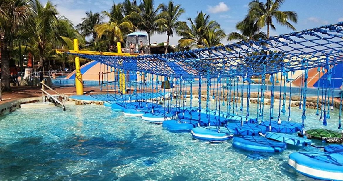 Olimpia Park Resort O Mais Divertido Resort Em Frente Ao Thermas Dos Laranjais - Pague Em Ate 12 Vezes Zewnętrze zdjęcie